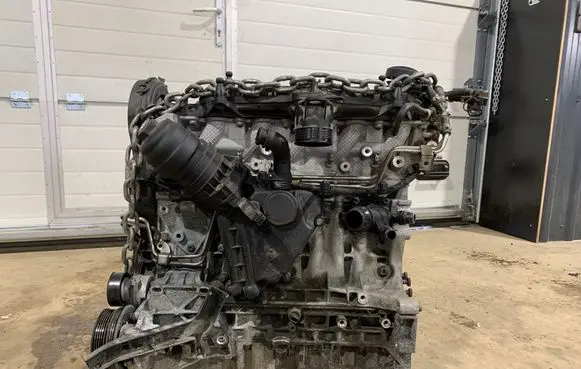 Volvo V70 Engine D5204T3 1372792 31338169