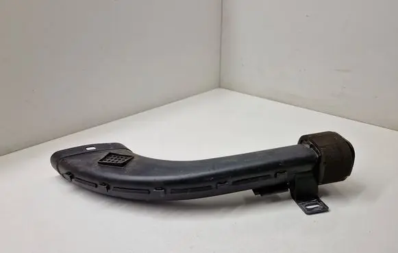 Ford Ecosport Air intake duct part GN159E635AB