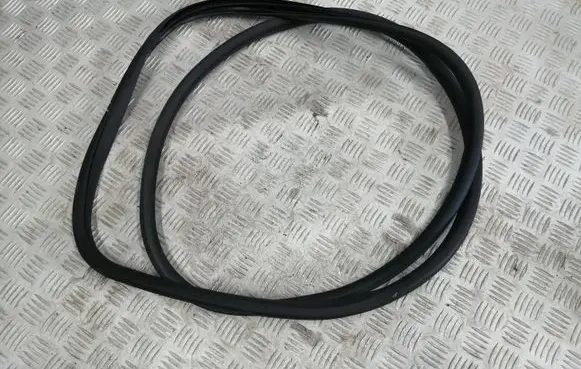 MG ZS Front door rubber seal 