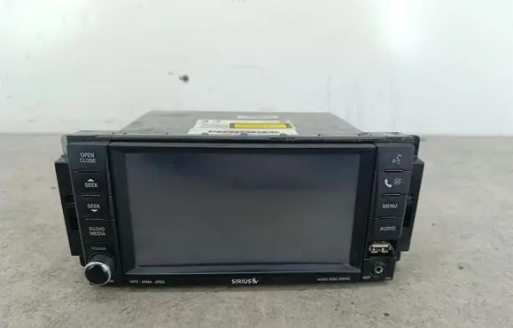 Dodge Grand Caravan Radio/CD/DVD/GPS head unit P05064245AK