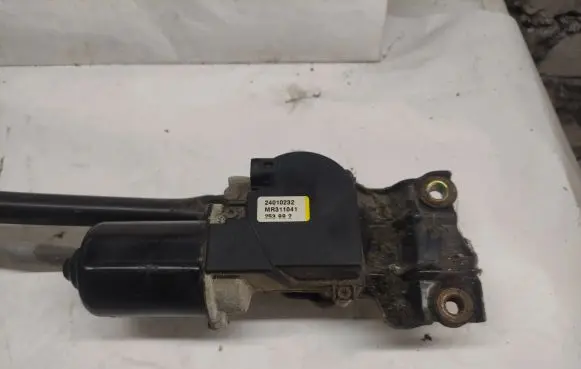 Chrysler Sebring (FJ - JX) Front wiper linkage and motor 0390241963 24010232 MR311041