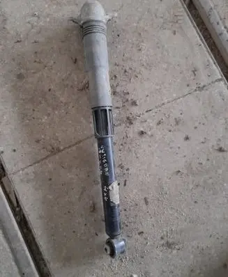 Volkswagen Tiguan Rear shock absorber/damper