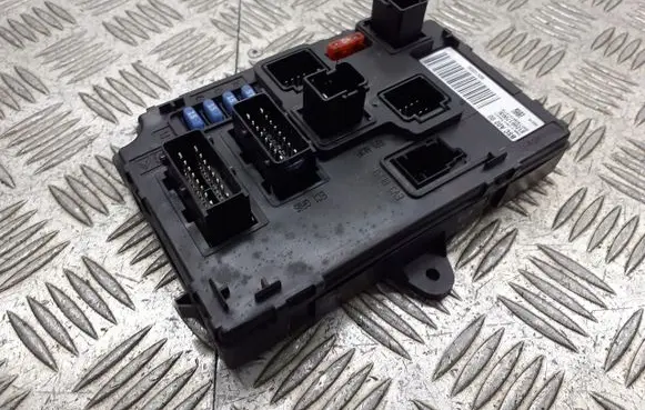Peugeot 407 BSM Control unit 9656148080
