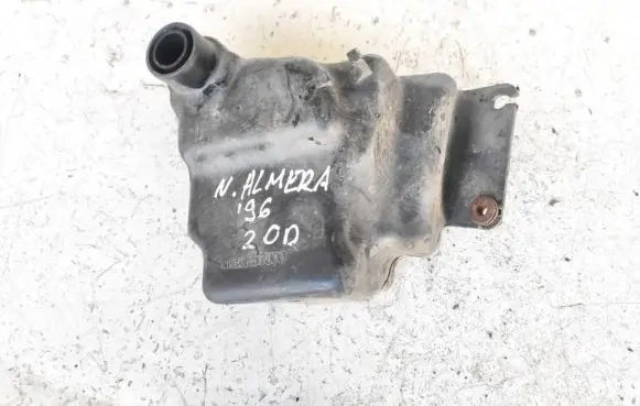 Vacuum air tank