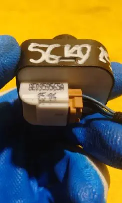 Audi A6 S6 C6 4F Wing mirror switch 8E0959565A