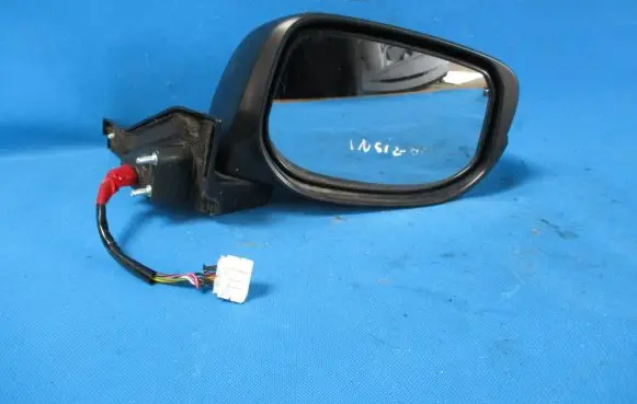 Honda Insight Front door electric wing mirror