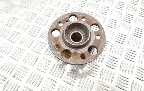Mercedes-Benz CLS C218 AMG Rear wheel ball bearing 
