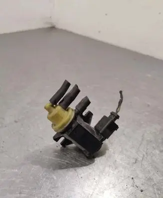 Skoda Octavia Mk2 (1Z) Turbo solenoid valve 1K0906627B 4011464A
