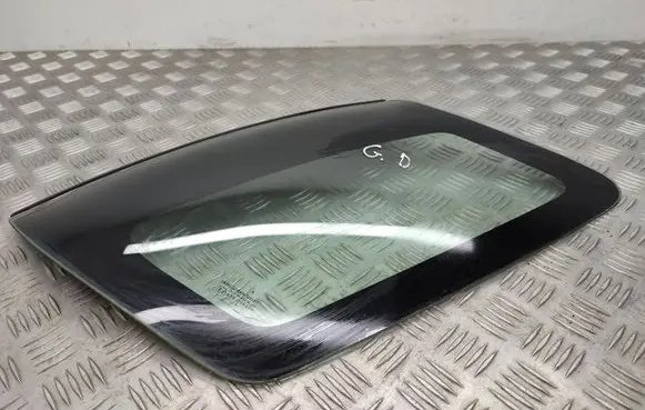 Suzuki SX4 Rear side window