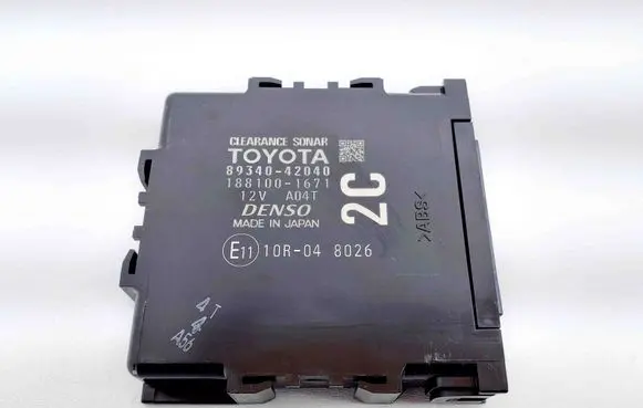 Toyota RAV 4 (XA40) Other devices 8934042040