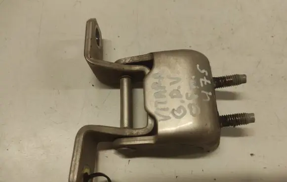 Suzuki Grand Vitara II Rear door upper hinge 63J UR63J