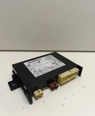 Mercedes-Benz Sprinter W906 Antenna control unit A1779012200 A1779009703