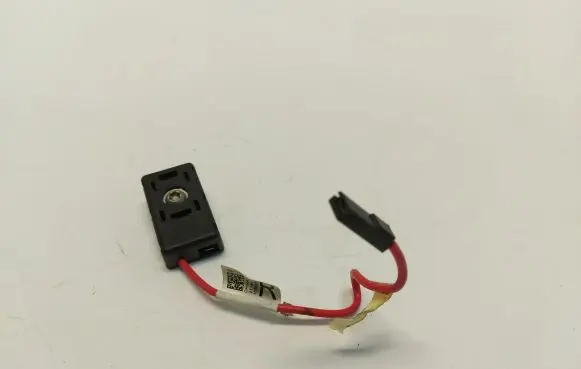 Tesla Model 3 Aerial antenna filter 1509421-00-b