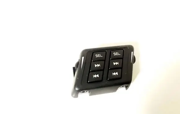 Volvo XC90 Steering wheel buttons/switches 8633112