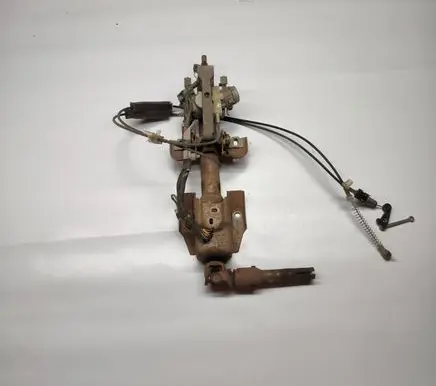 Mitsubishi Pajero Steering wheel axle