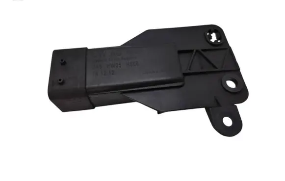 Skoda Rapid (NH) Coolant fan relay 5J0919506