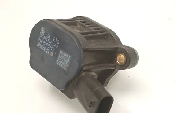 Seat Leon (5F) Camshaft vanos timing valve 04E906048A