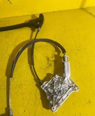 Mercedes-Benz SLK R171 Front door electric window regulator A1717200346