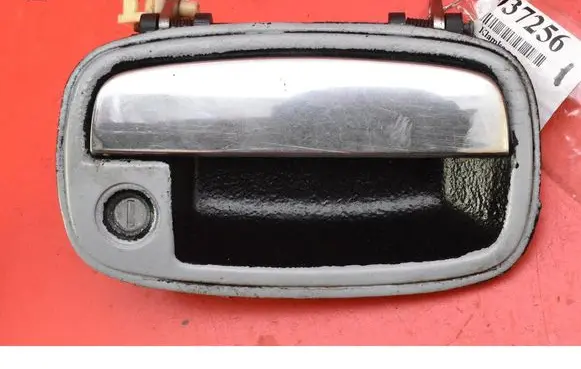 KIA Sportage Front door exterior handle