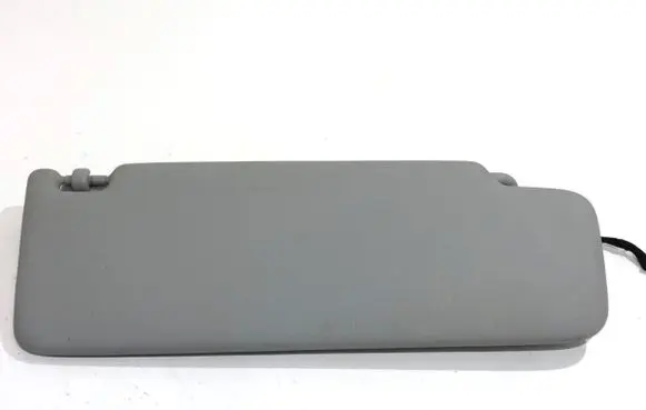 Sun visor