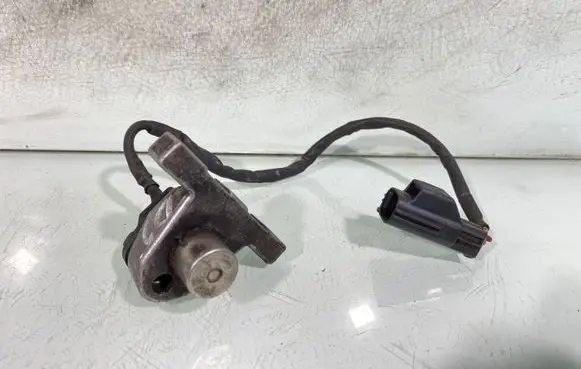 Volvo XC90 Crankshaft position sensor 1275599 0295000650