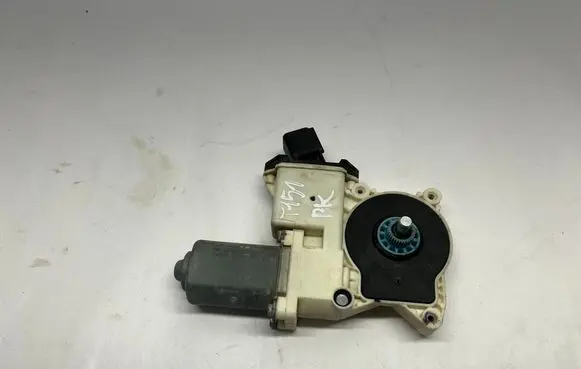 Ford Mustang VI Front door window regulator motor C59829100 C28603102