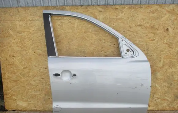 Hyundai Santa Fe Front door