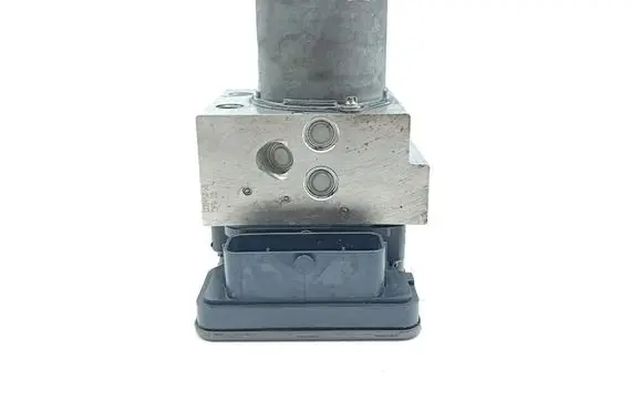 Land Rover Range Rover Sport L494 ABS Pump GPLA14F447AD