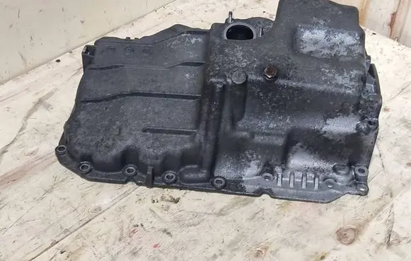 BMW 3 E92 E93 Oil sump 7797969 11137797969
