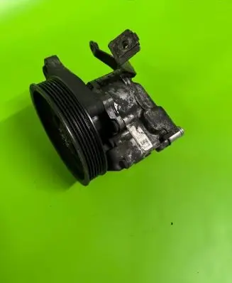 BMW 5 E60 E61 Power steering pump 7652974117