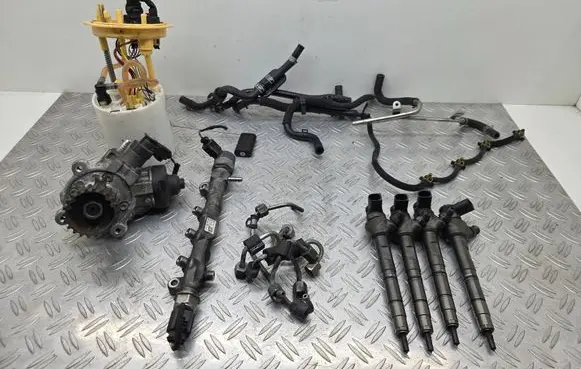 Audi A3 S3 8V Fuel injection system set 04L130277E 04L130755D 5Q0919050P