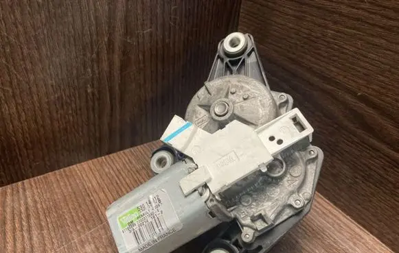 Nissan Primastar Rear window wiper motor 53014312 91165699 7700311590