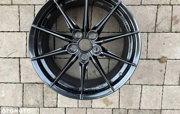 Toyota Yaris R18 alloy rim 