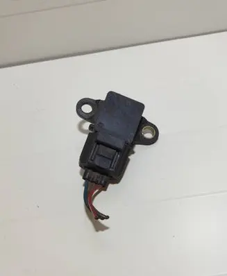 Opel Zafira A Air pressure sensor 24426679 2763