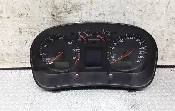 Volkswagen Golf IV Speedometer (instrument cluster) 1J0920821A