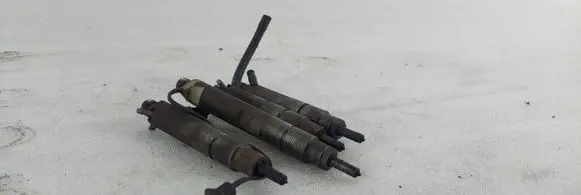 Audi A4 S4 B5 8D Fuel injectors set 028130201S 028130201T