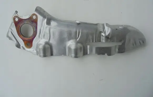Nissan X-Trail T32 Exhaust heat shield 140133244R