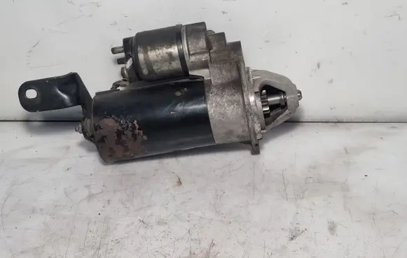 Opel Zafira A Starter motor 0001109062