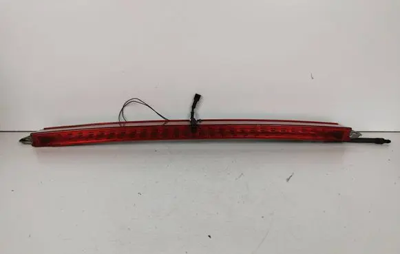 BMW 3 E90 E91 Third/center stoplight 168647 168646