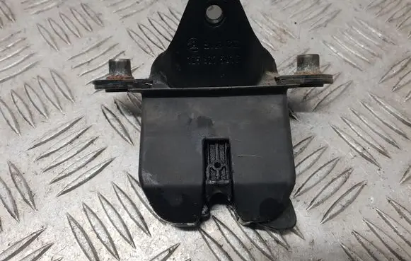 Skoda Octavia Mk2 (1Z) Tailgate/trunk/boot lock/catch/latch 1Z5827501C