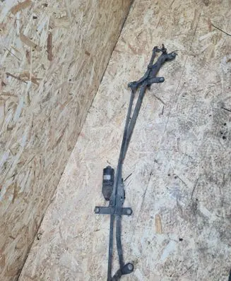 Mercedes-Benz Vito Viano W639 Front wiper linkage and motor 404751 A6398200040 1436S