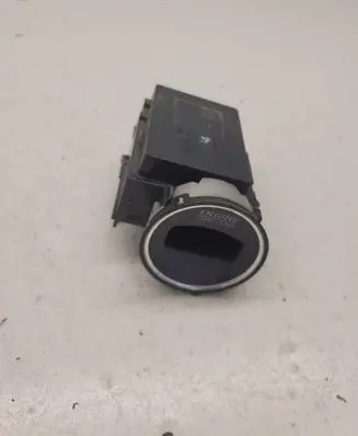 Volkswagen PASSAT B6 Ignition lock 3C0905843Q 33303301