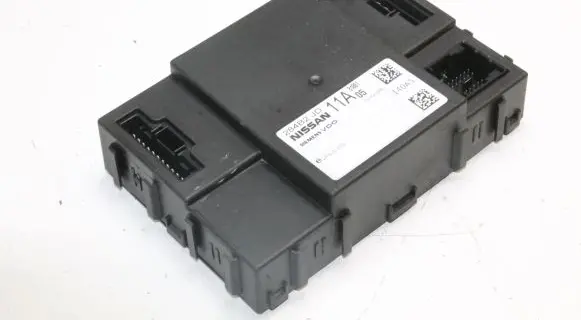 Nissan X-Trail T31 Central body control module 284B2JD11A