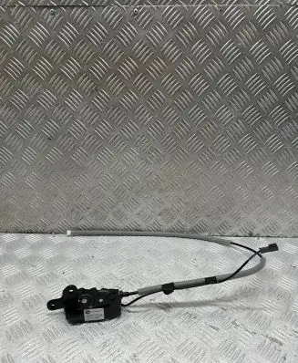 BMW X5 F15 Tailgate lock latch 7183196 964021108 1522J210