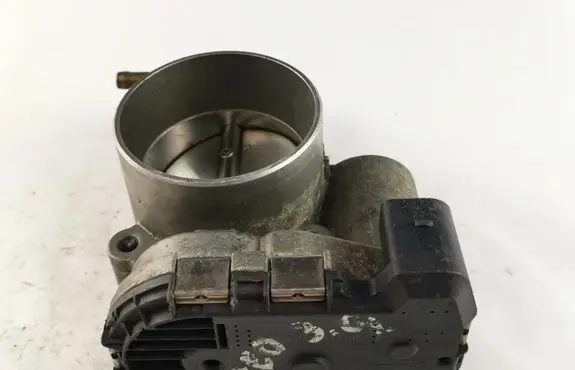 Audi A4 S4 B6 8E 8H Throttle valve 078133062B 0280750030