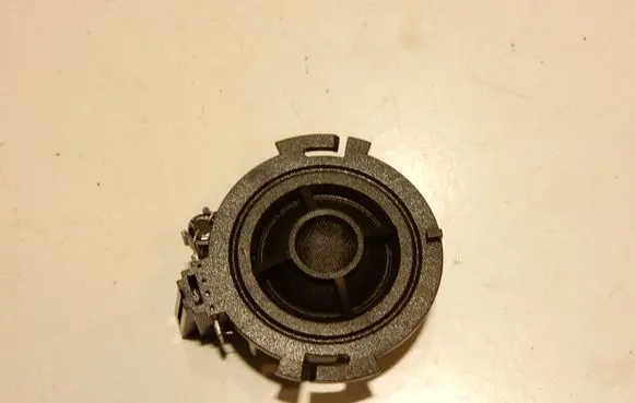 Audi A6 S6 C6 4F Front door speaker 57136