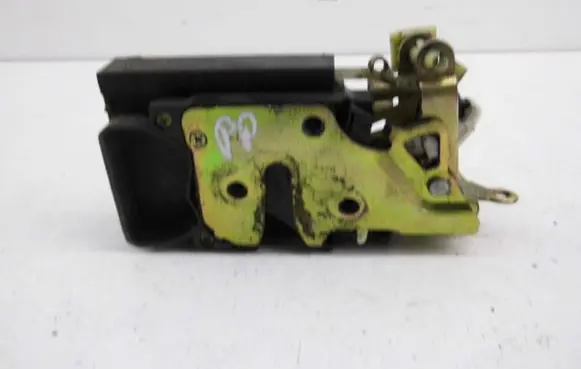 Chevrolet Lacetti Front door lock