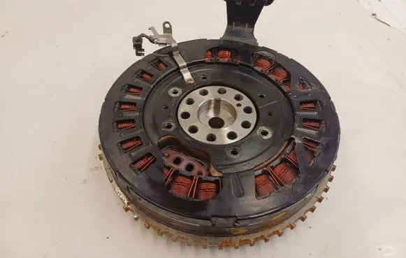 Volvo XC60 Dual mass flywheel 31473617