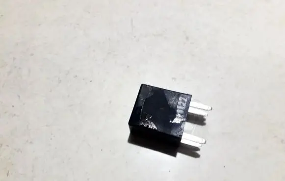 KIA Carnival Other relay 0k95a67740