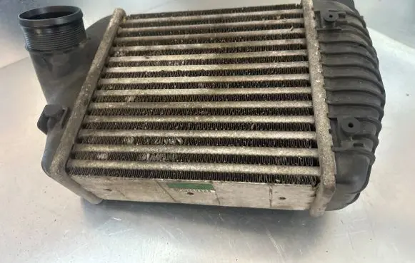 Audi A6 S6 C6 4F Intercooler radiator 4F0145805AC 6620470E